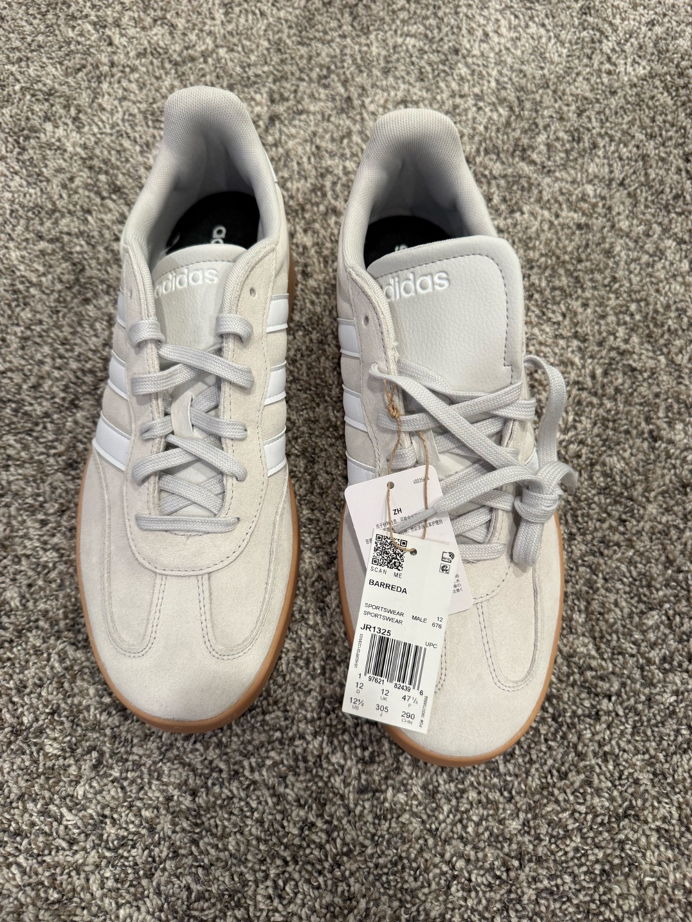 Adidas Barreda Sneakers Men’s Size 12.5 Light Gray Suede Gum Sole NWT JR1325